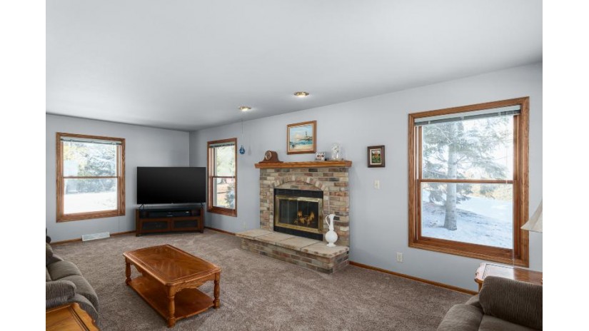 W4742 Scott Ln Lebanon, WI 53047 by Realty Executives Platinum - 920-539-5392 $419,900