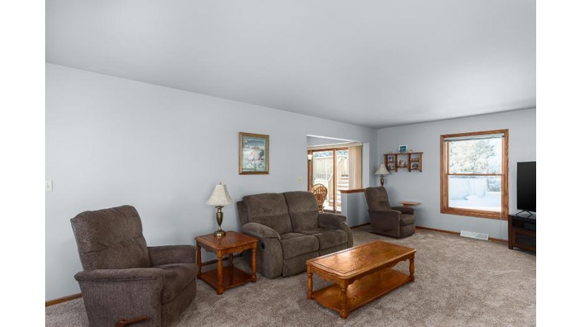 W4742 Scott Ln Lebanon, WI 53047 by Realty Executives Platinum - 920-539-5392 $419,900