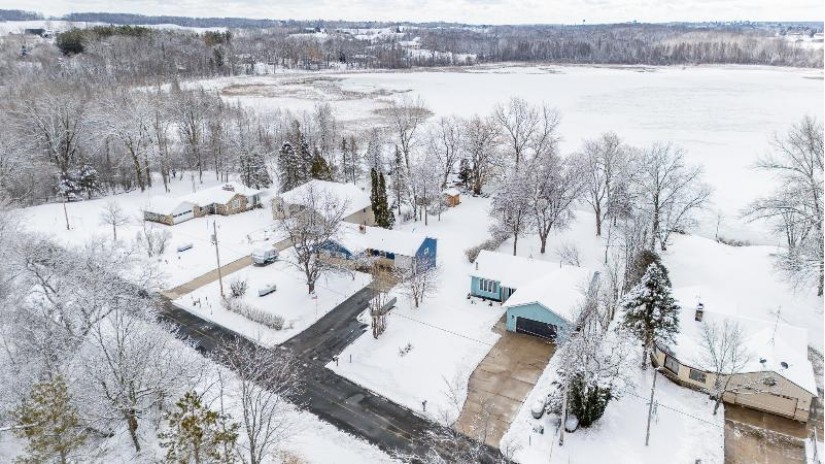 2997 Smith Lake Rd Barton, WI 53090 by Berkshire Hathaway HomeServices Metro Realty $525,000