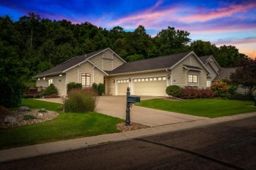 1023 Fair Meadow Way, Onalaska, WI 54650