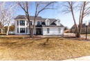 1483 Turnberry Cir, Oconomowoc, WI 53066 by Coldwell Banker Elite - info@cb-elite.com $725,000