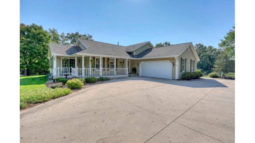 35223 Sunset Dr Summit, WI 53066 by The Real Estate Company Lake & Country $735,000