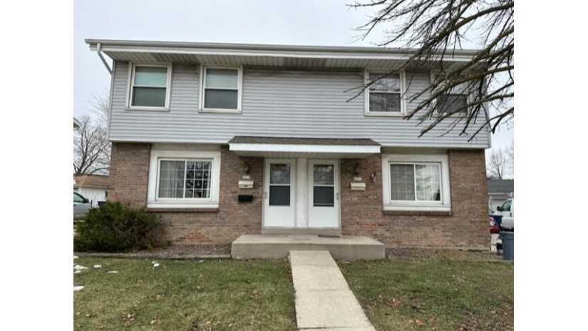 4977 S 26th St 4979 Milwaukee, WI 53221 by Coldwell Banker HomeSale Realty - Franklin $419,000