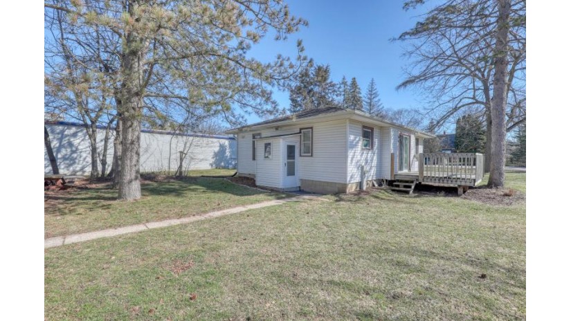 W294N5563 Merton Ave Merton, WI 53029 by The Real Estate Company Lake & Country $374,900