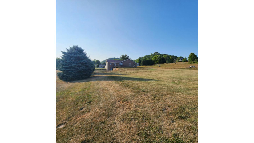 340 N Commercial St Viola, WI 54664 by Matthes Real Estate $339,900