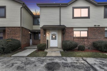 5803 Cambridge Cir 2, Mount Pleasant, WI 53406-2847