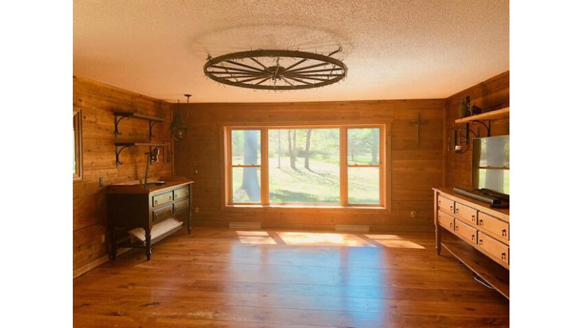 N12190 Tower Rd Athelstane, WI 54104 by Black Diamond Realty LLC $319,000