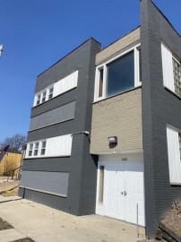 4018 W Lisbon Ave, Milwaukee, WI 53208-1800