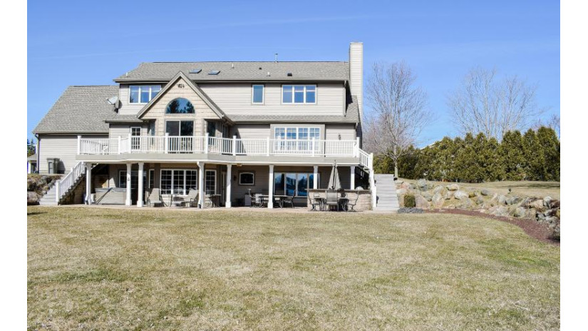 W208S10650 S Karen Ct Muskego, WI 53150 by Faust Realty LLC $1,190,000