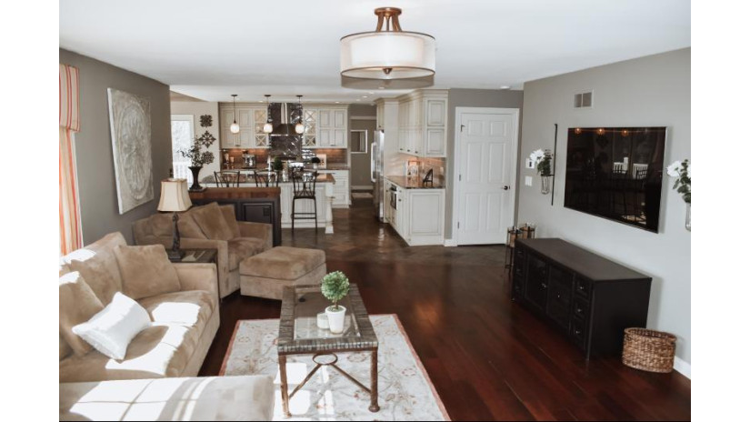 W208S10650 S Karen Ct Muskego, WI 53150 by Faust Realty LLC $1,190,000