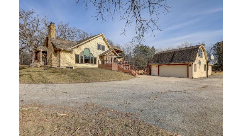 S27W33343 Morris Rd Genesee, WI 53118 by First Weber Inc - Waukesha $859,900