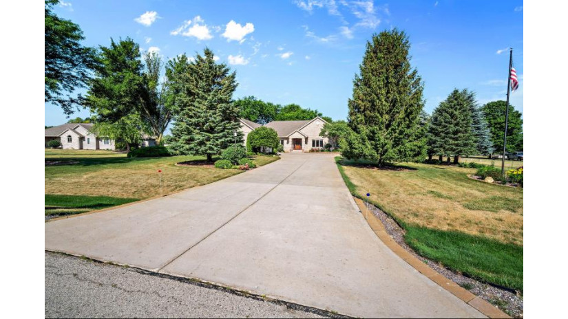 4320 Buckey St Waterford, WI 53120 by Lightning Realty LLC $749,900