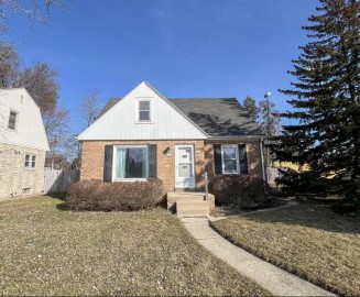 4458 N 60th St, Milwaukee, WI 53218-5616