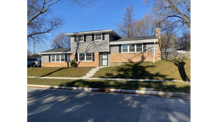 11170 W Meinecke Ave Wauwatosa, WI 53226 by Prolific Realty Group $335,000