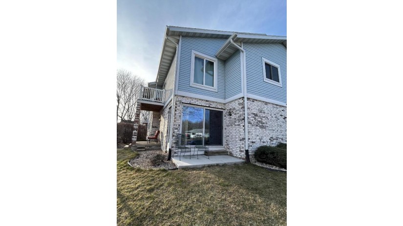 916 Acewood Blvd Madison, WI 53714 by Cornerstone Realty, Inc. $250,000
