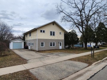 N428 Commonwealth Dr, Koshkonong, WI 53538