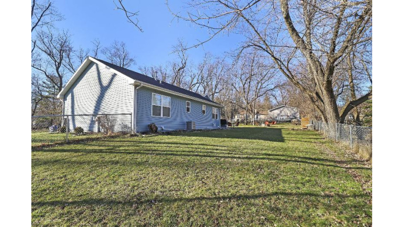 N3186 Jute Rd Geneva, WI 53147 by EXP Realty, LLC~MKE $499,000