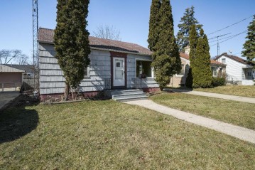 5418 32nd Ave, Kenosha, WI 53144-2810