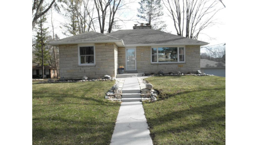 W140N7502 Lilly Rd Menomonee Falls, WI 53051 by Jarvis Realty, Inc $399,500