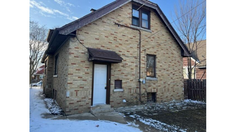 2940 N 45th St Milwaukee, WI 53210 by Welcome Home Real Estate Group, LLC $109,900