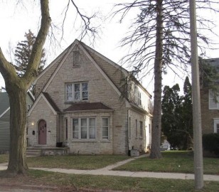 4640 W Scranton Pl 4642, Milwaukee, WI 53216-2921