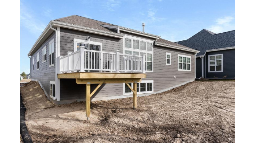 433 Sandy Cir Pewaukee, WI 53072 by Cornerstone Dev of SE WI LLC $712,299