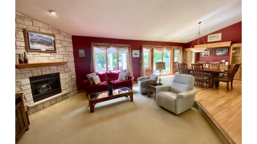 W223N4941 East View Dr Lisbon, WI 53089 by Lake Country Flat Fee $589,000