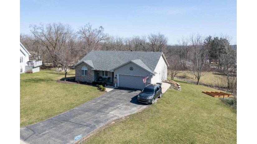 W3759 Deer Dr S Geneva, WI 53147 by Lake Geneva Area Realty, Inc. $485,000