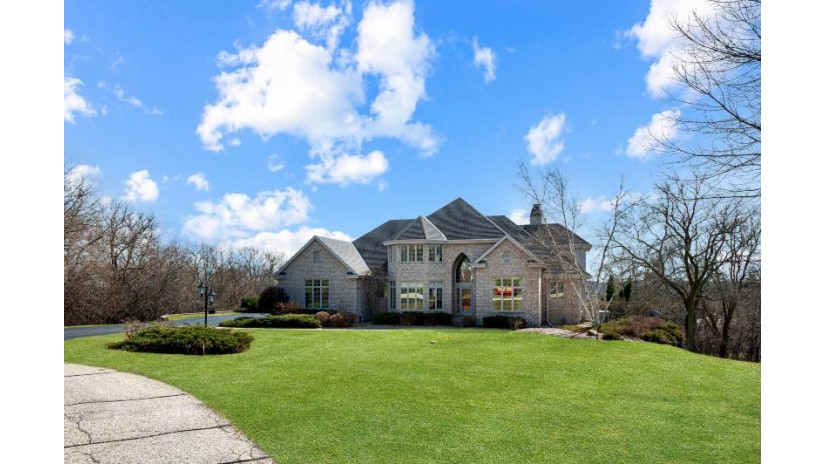 W306N2643 Woods Edge Ct Delafield, WI 53072 by Compass RE WI-Lake Country $950,000