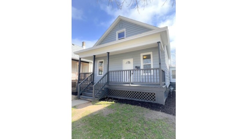 1033 Villa St Racine, WI 53403 by Parkway Realty, LLC $174,500