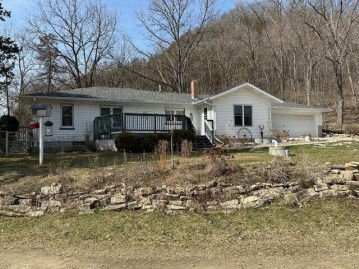 16674 Deer Valley Trl, Freeman, WI 54628