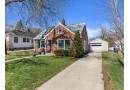 7502 W Meinecke Ave, Wauwatosa, WI 53213 by First Weber Inc- Racine $449,900