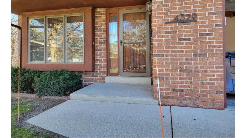 4329 S Todd Dr 17 Greenfield, WI 53228 by First Weber Inc- Mequon $265,000