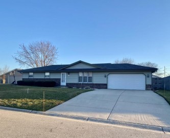 6805 Ranger Dr, Mount Pleasant, WI 53406-3942