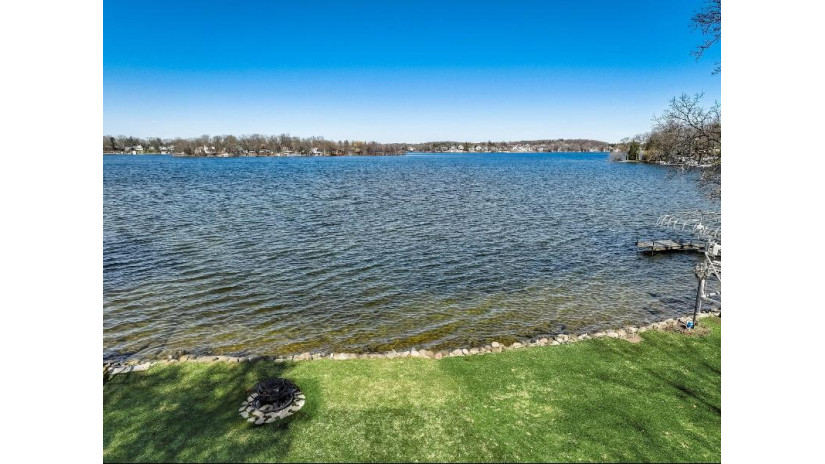 N60W34978 Lake Dr Oconomowoc, WI 53066 by Coldwell Banker Elite - info@cb-elite.com $2,750,000