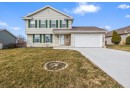 1631 Redtail Dr, Hartford, WI 53027 by Realty Executives - Integrity - hartlandfrontdesk@realtyexecutives.com $384,900