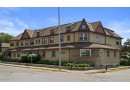 100 Main St 203, Pewaukee, WI 53072 by Keller Williams Realty-Milwaukee Southwest - 262-599-8980 $214,900