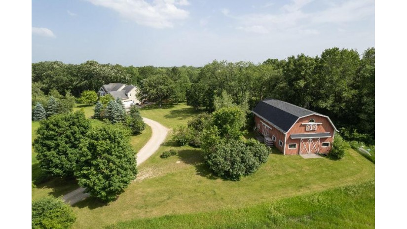 W691 Hafs Rd Bloomfield, WI 53128 by Lake Geneva Area Realty, Inc. $1,795,000