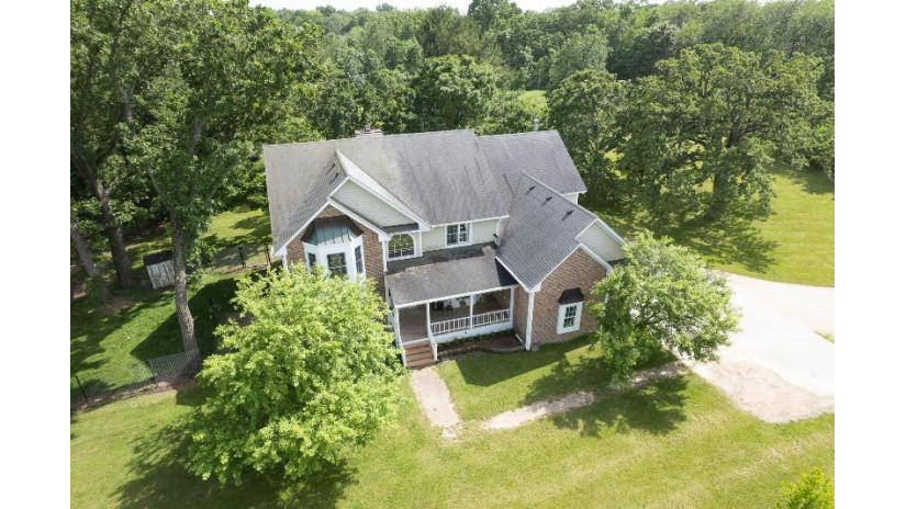 W691 Hafs Rd Bloomfield, WI 53128 by Lake Geneva Area Realty, Inc. $1,795,000