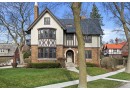 2671 N Wahl Ave, Milwaukee, WI 53211 by Powers Realty Group - suzanne@powersrealty.com $939,900