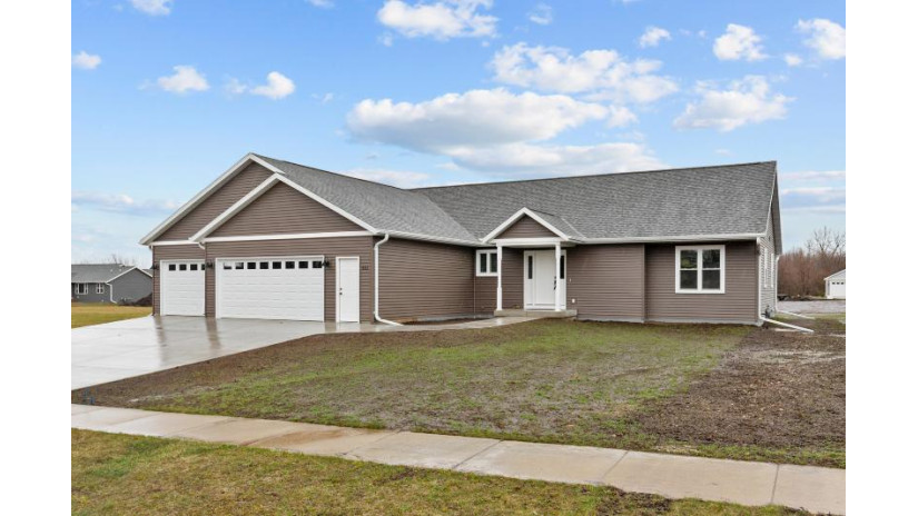 401 Village Ln Ripon, WI 54971 by Emmer Real Estate Group $416,900