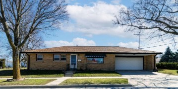 3500 S 63rd St, Milwaukee, WI 53220