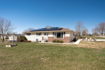 910 Williams St, Viroqua, WI 54665