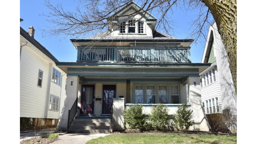 2149 N 52nd St 2151 Milwaukee, WI 53208 by Keller Williams Realty-Milwaukee North Shore $299,900