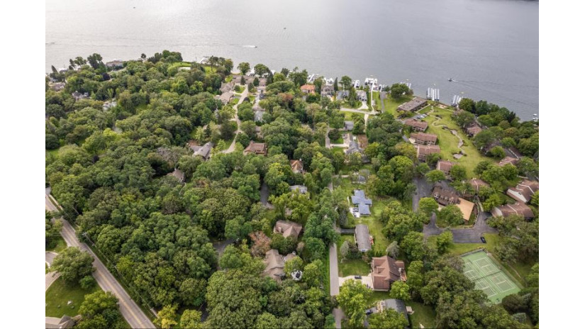 1120 S Lake Shore Dr 33 Lake Geneva, WI 53147 by Compass Wisconsin-Lake Geneva $1,525,000