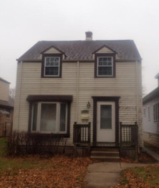 6200 W Locust St, Milwaukee, WI 53210