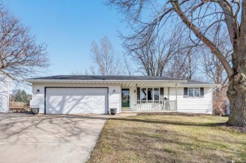 2816 W Point Rd, Green Bay, WI 54313