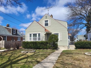 1814 W Morgan Ave, Milwaukee, WI 53221