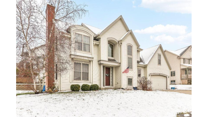 2146 Deer Path Waukesha, WI 53189 by Top Tier Realty $519,999