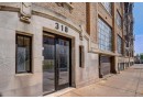 318 E Chicago St 4B, Milwaukee, WI 53202 by Arrowood Builders, LLC $1,545,000